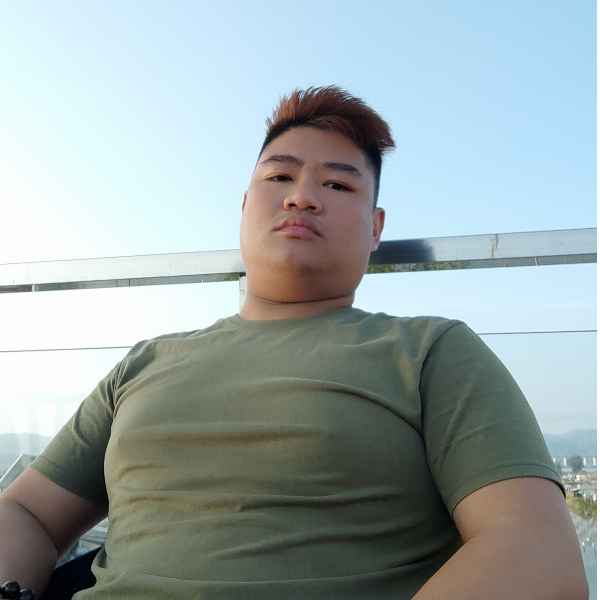 广东28岁单身帅哥真诚找对象-茂名征婚相亲网