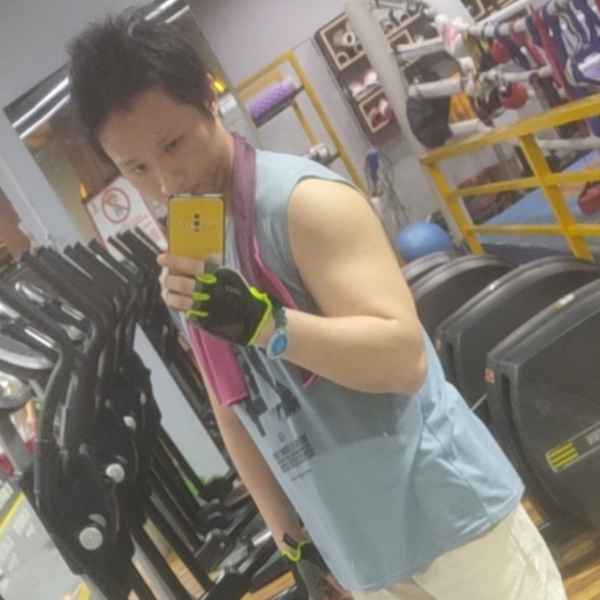 广东34岁单身帅哥真诚找对象-茂名征婚相亲网