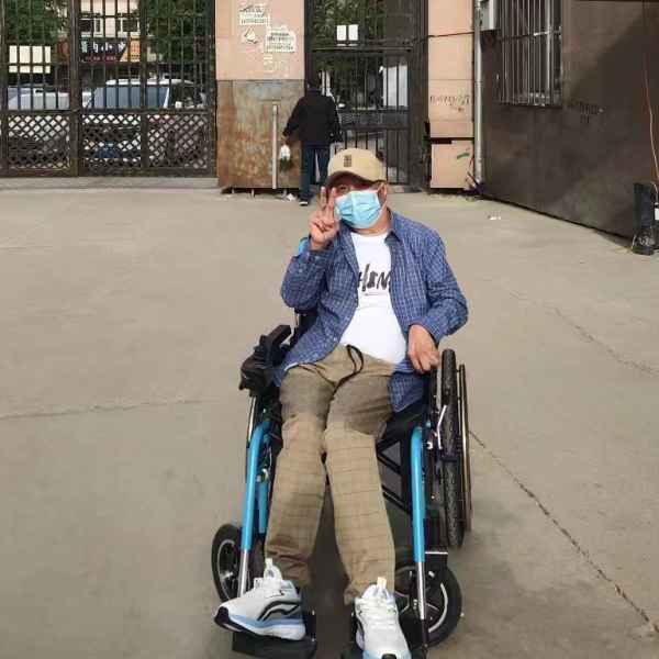 黑龙江58岁单身帅哥真诚找对象-茂名征婚相亲网