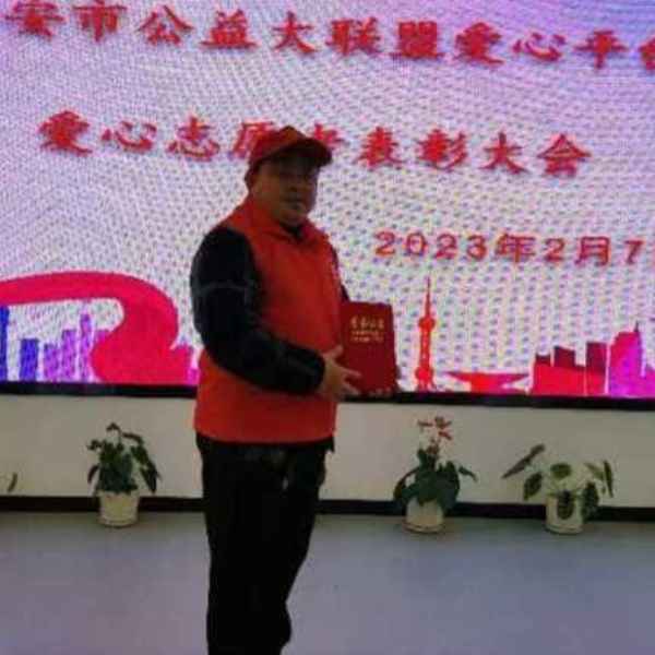 江西42岁单身帅哥真诚找对象-茂名征婚相亲网