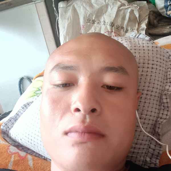 黑龙江25岁单身帅哥真诚找对象-茂名征婚相亲网