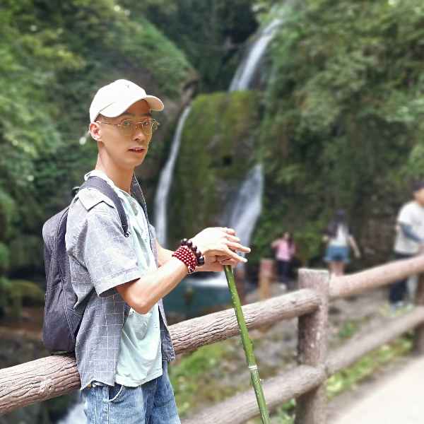 四川28岁单身帅哥真诚找对象-茂名征婚相亲网